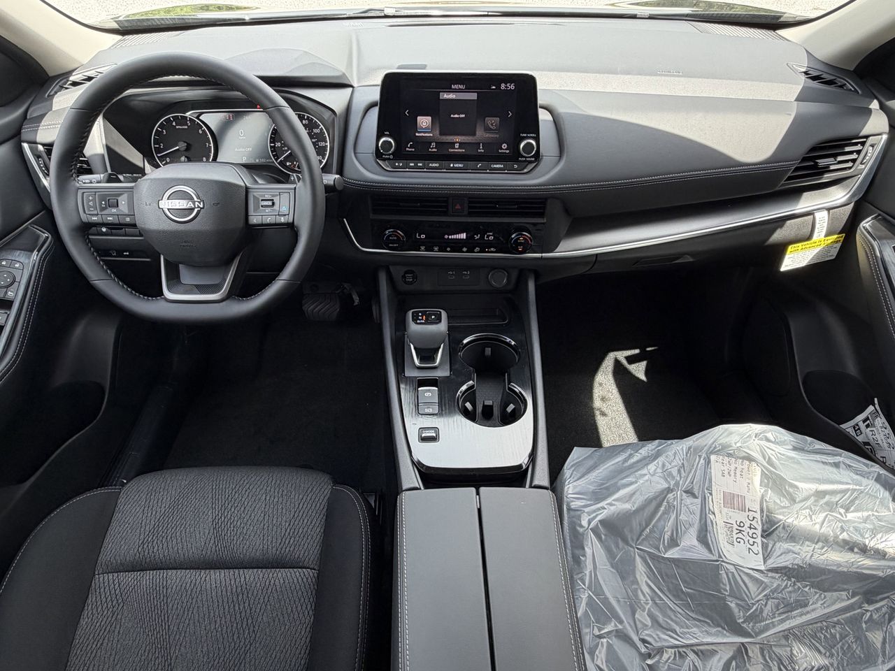 View vehicle photo 2