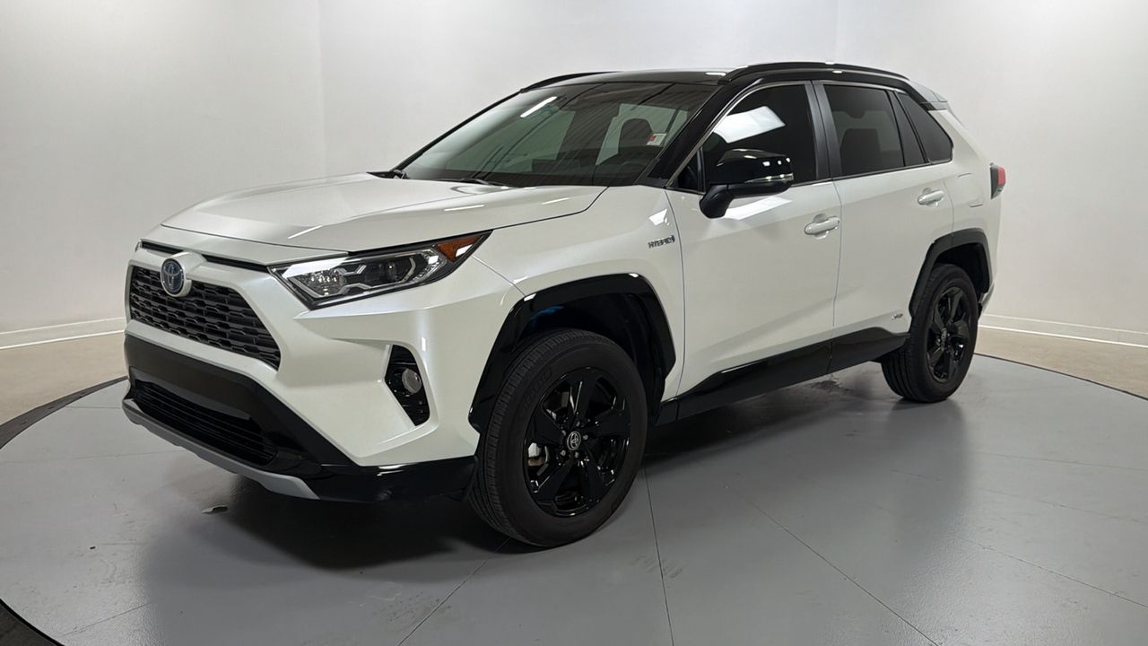 Blizzard Pearl/Midnight Black Metallic 2021 Toyota RAV4 Hybrid XSE AWD SUV / Crossover All-Wheel Drive Continuously Variable Transmission