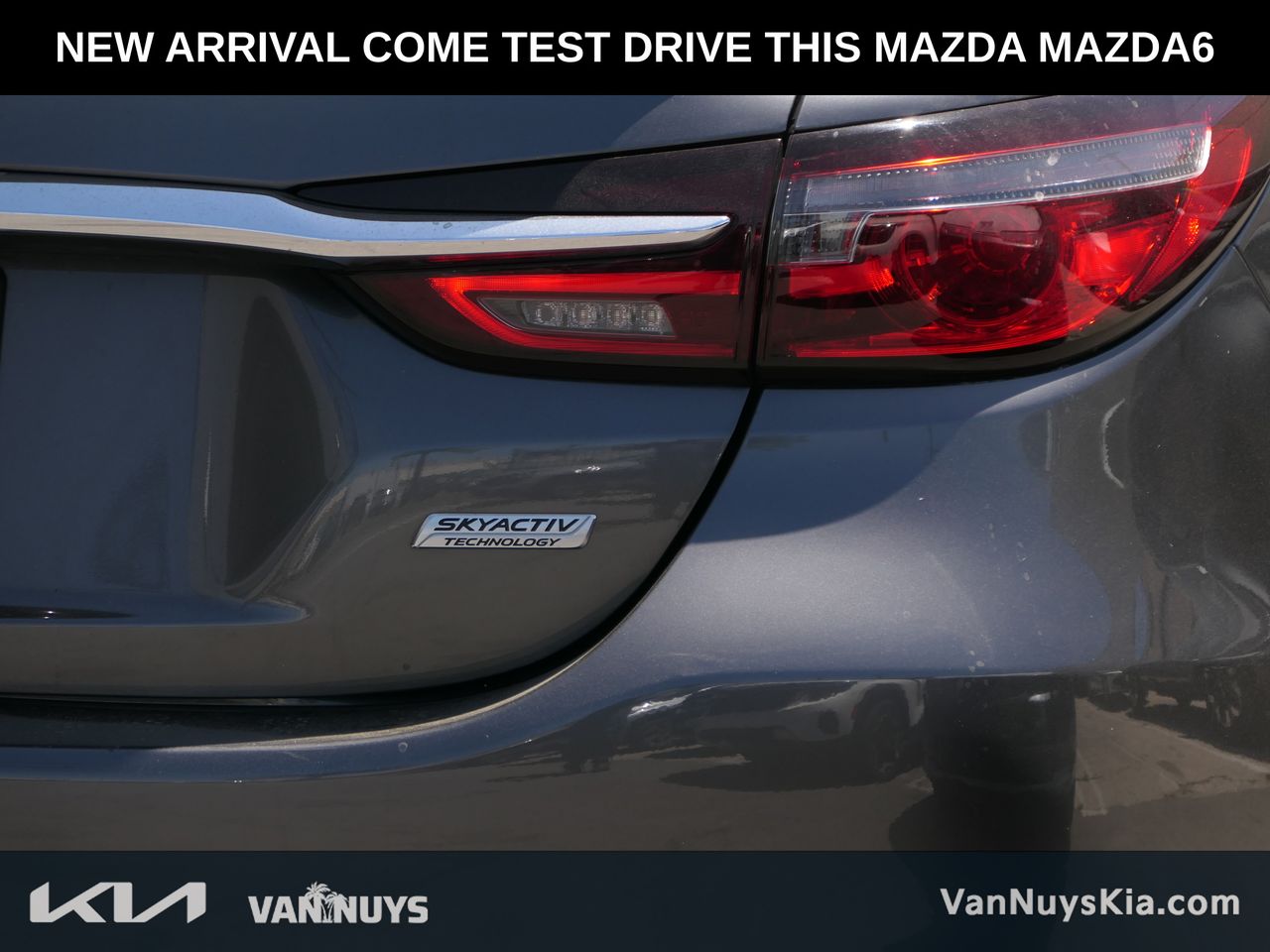 View vehicle photo 4