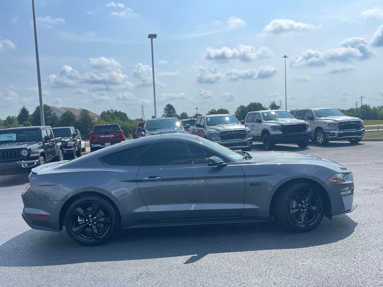 2022 Ford Mustang GT 2