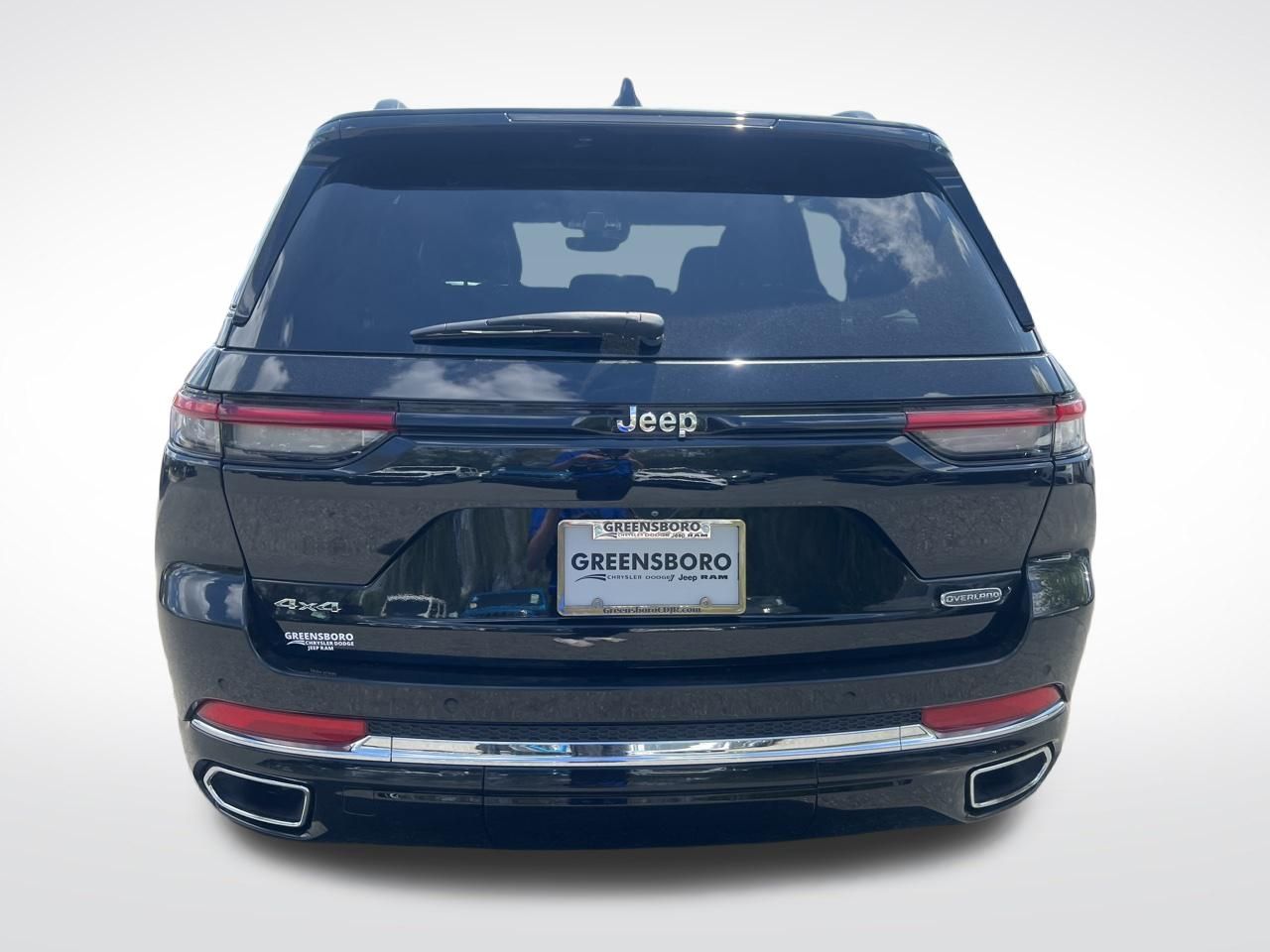 View vehicle photo 4