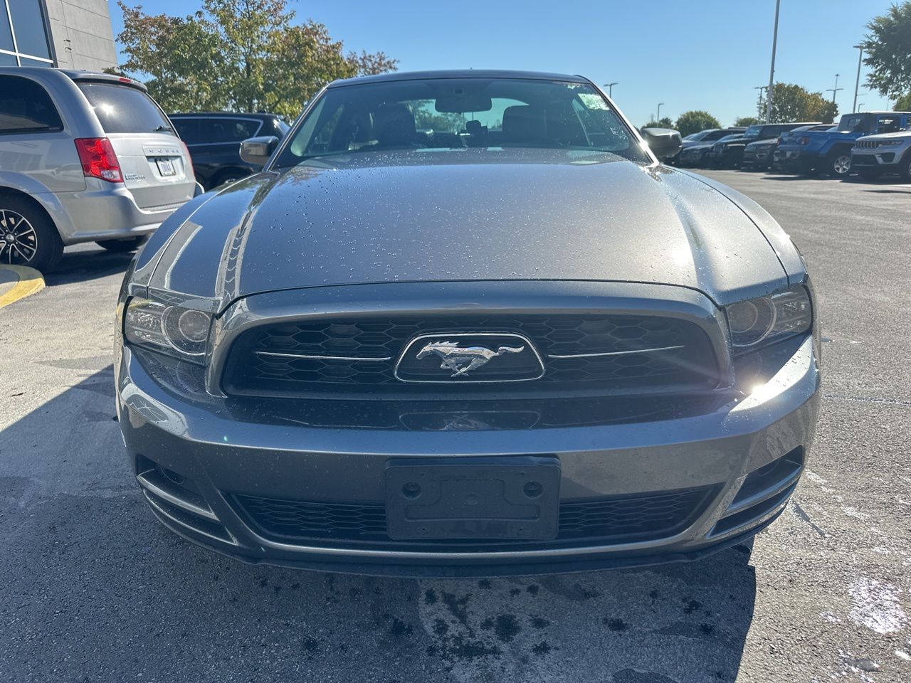 2014 Ford Mustang V6 2