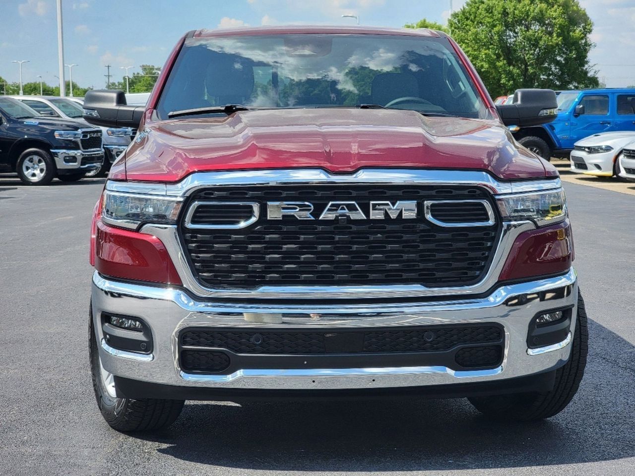 2025 Ram 1500 Big Horn/Lone Star 2