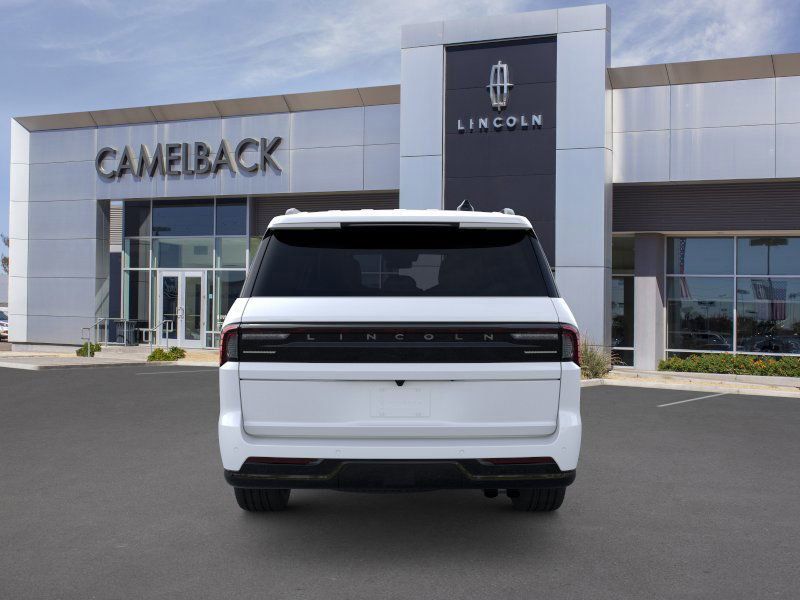 new 2026 Lincoln Navigator L car, priced at $112,590