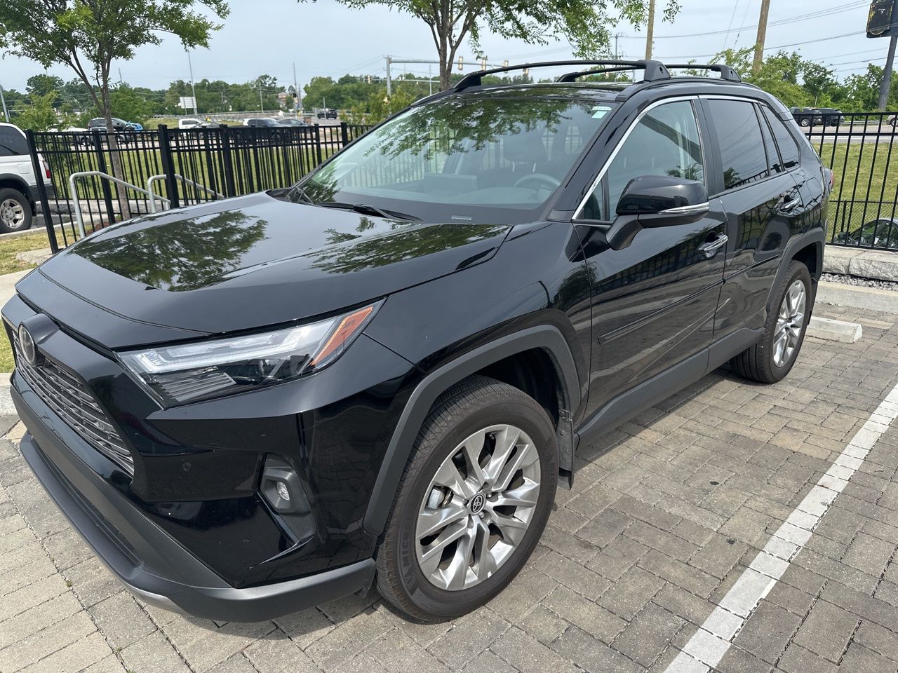 2025 Toyota RAV4 Limited AWD's photo