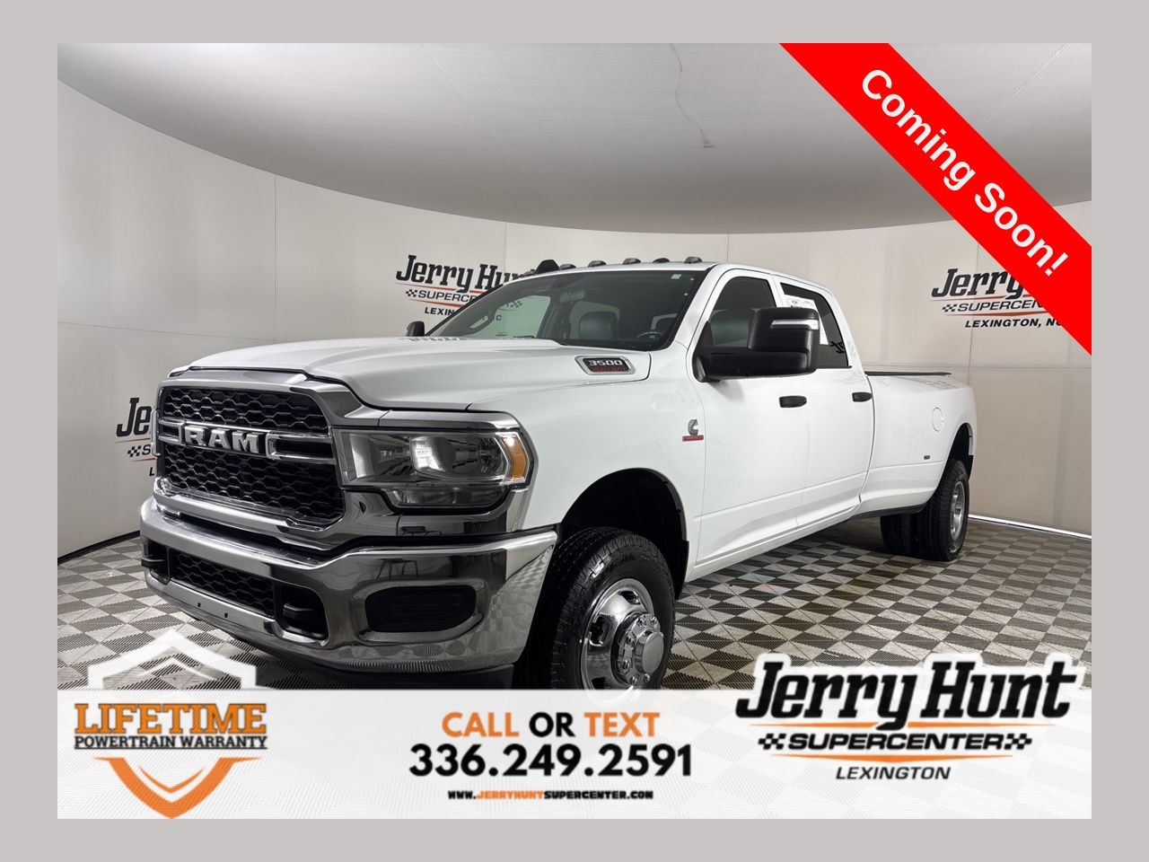 2024 RAM 3500 Tradesman Crew Cab LB DRW 4WD
