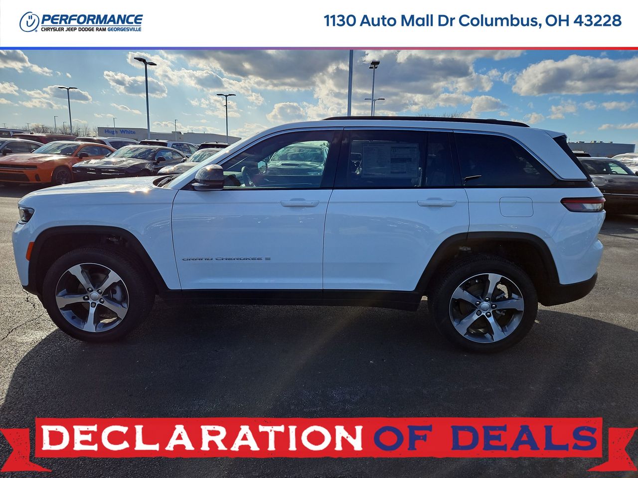 View vehicle photo 4