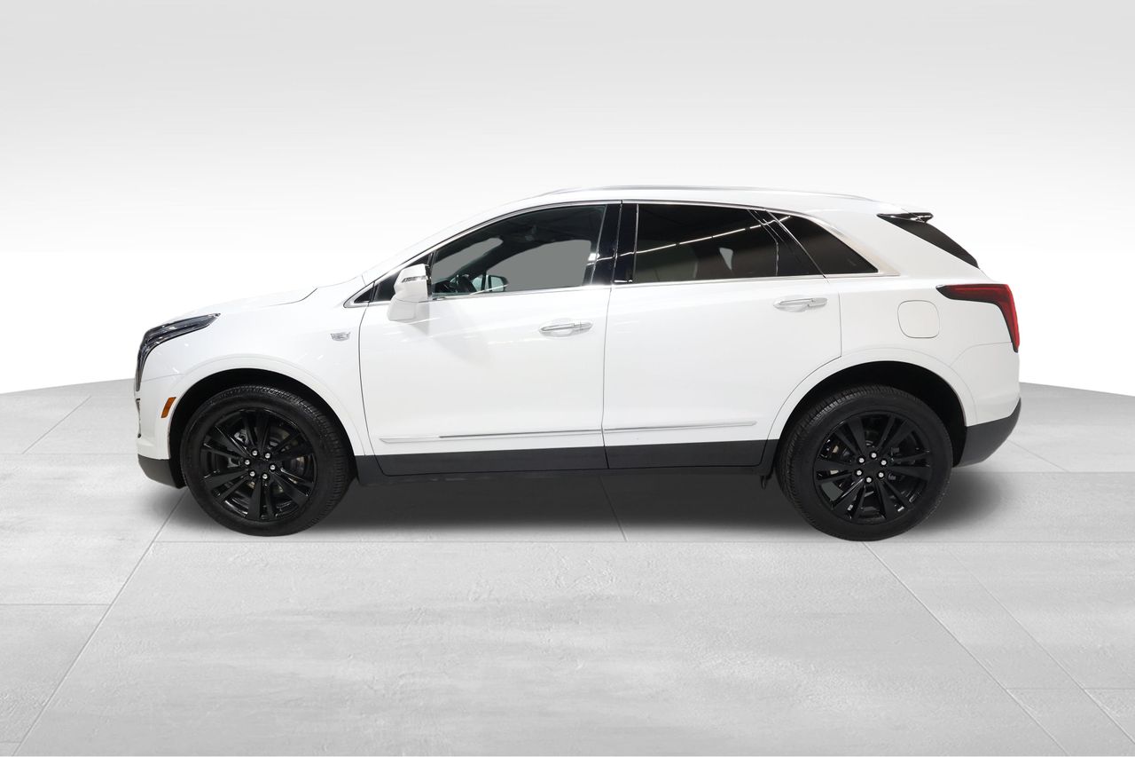 2022 Cadillac XT5 Premium Luxury FWD