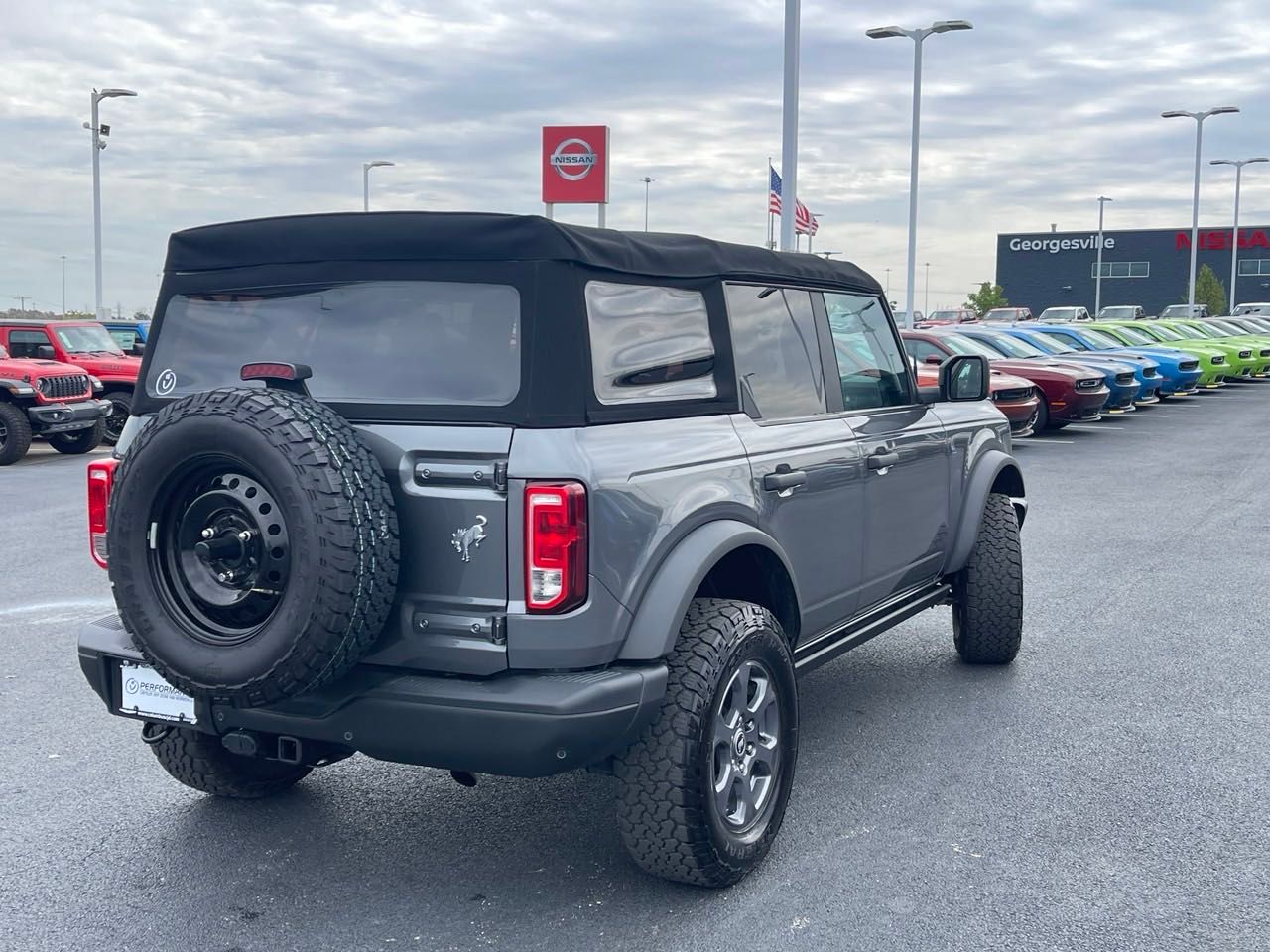 2022 Ford Bronco Black Diamond 3