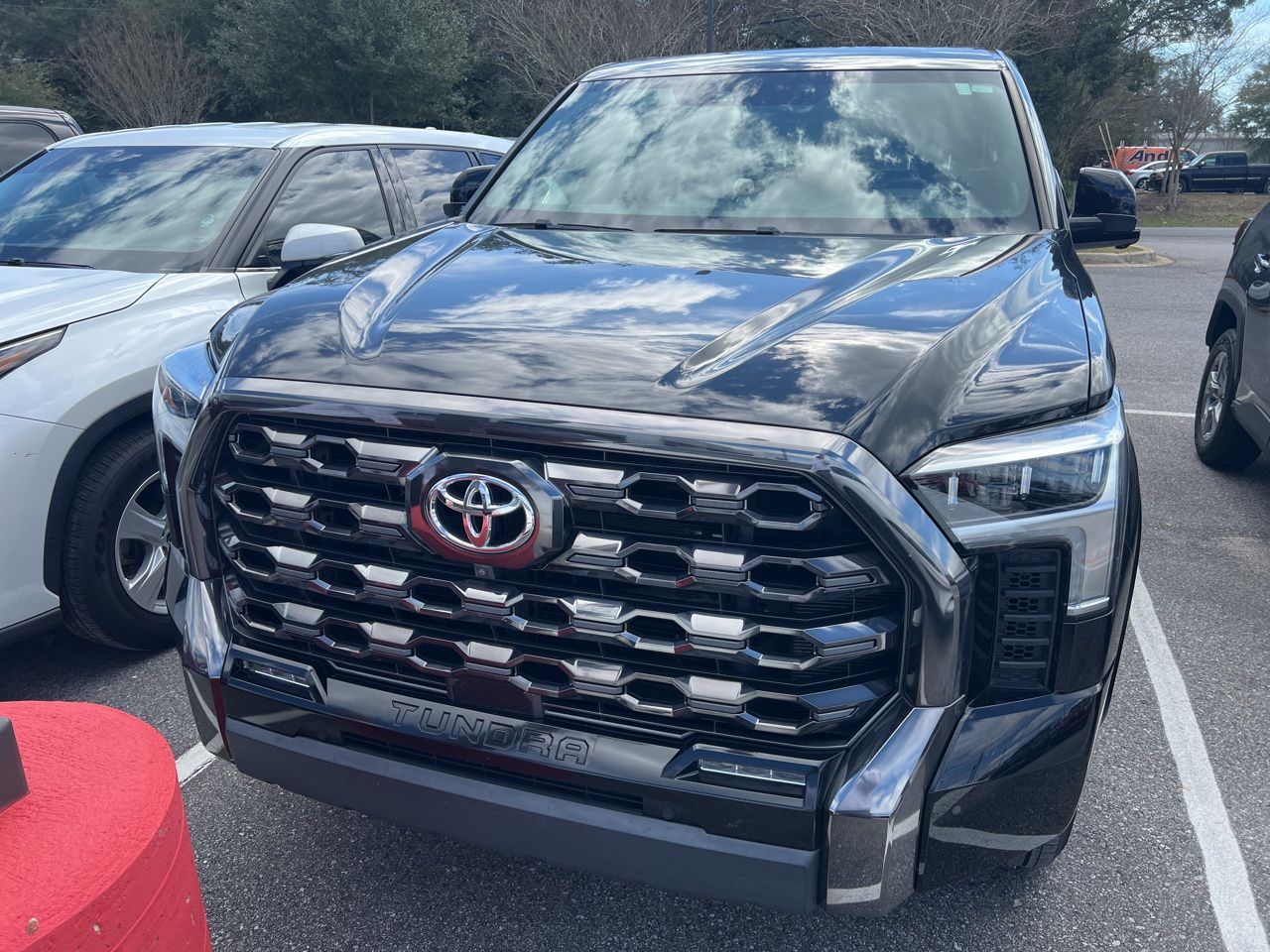 2023 Toyota Tundra Platinum CrewMax Cab 4WD