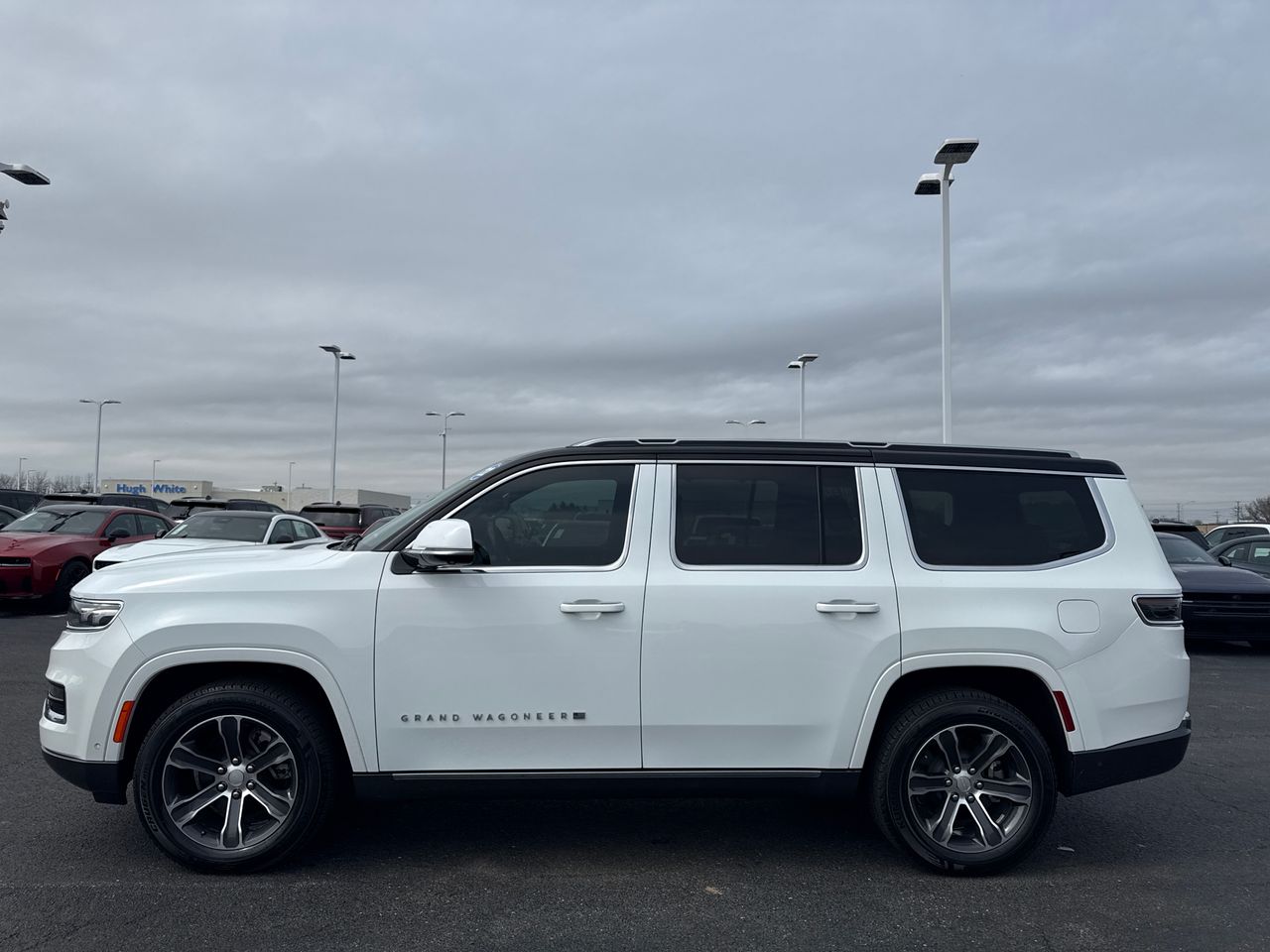 View vehicle photo 6