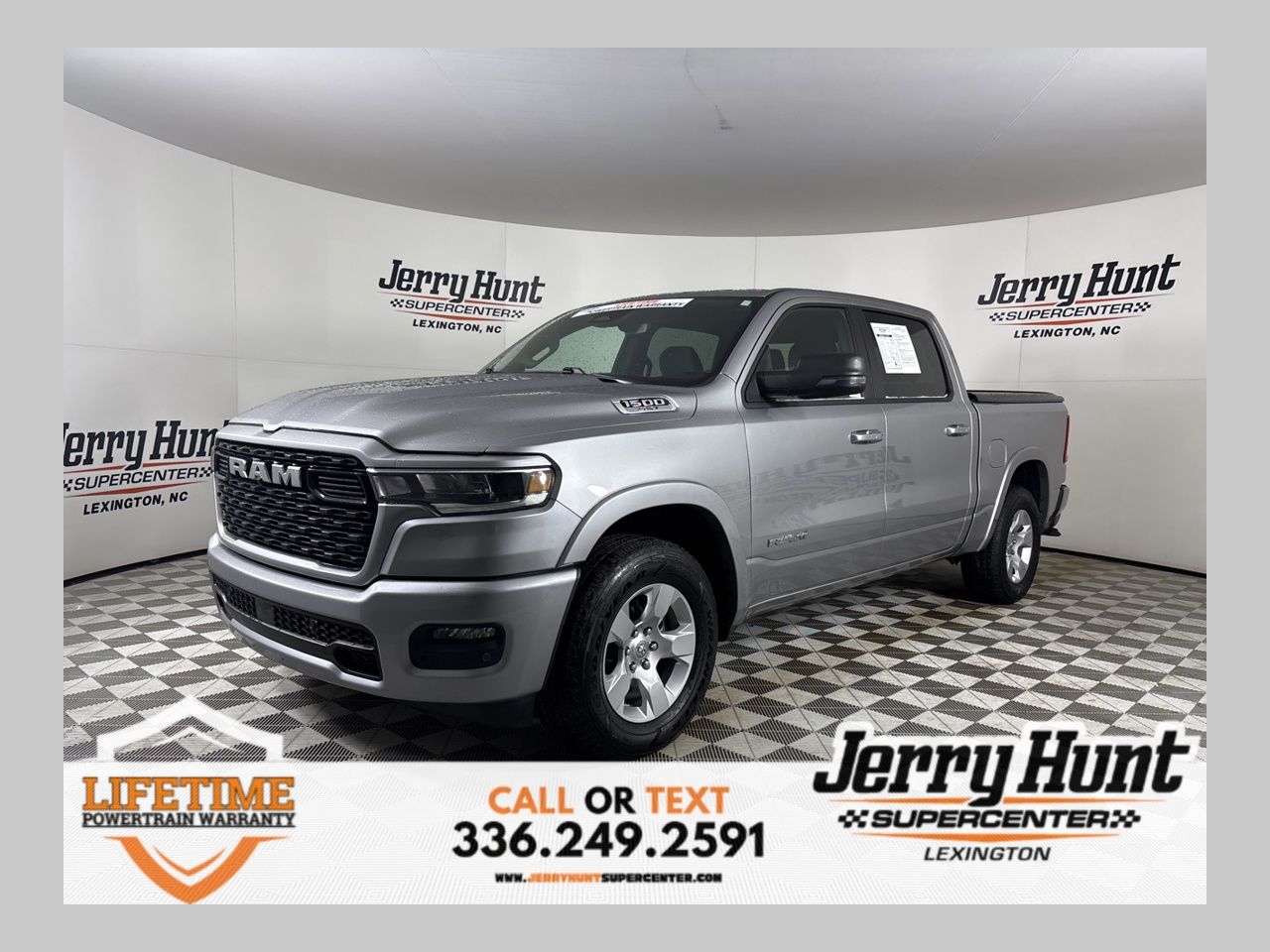2025 RAM 1500 Big Horn Crew Cab 4WD