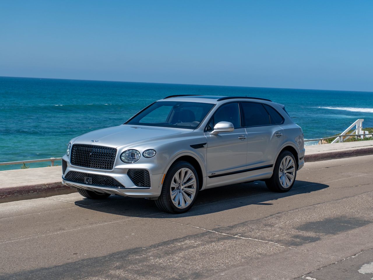 Moonbeam Metallic 2024 Bentley Bentayga SUV / Crossover All-Wheel Drive 8-Speed Automatic
