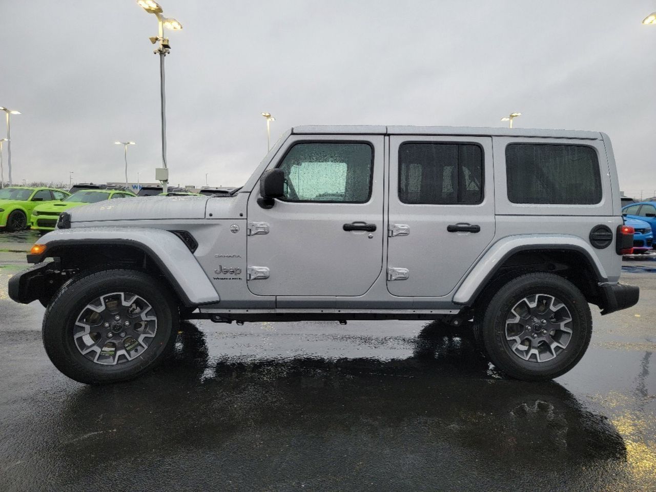 2024 Jeep Wrangler Sahara 11