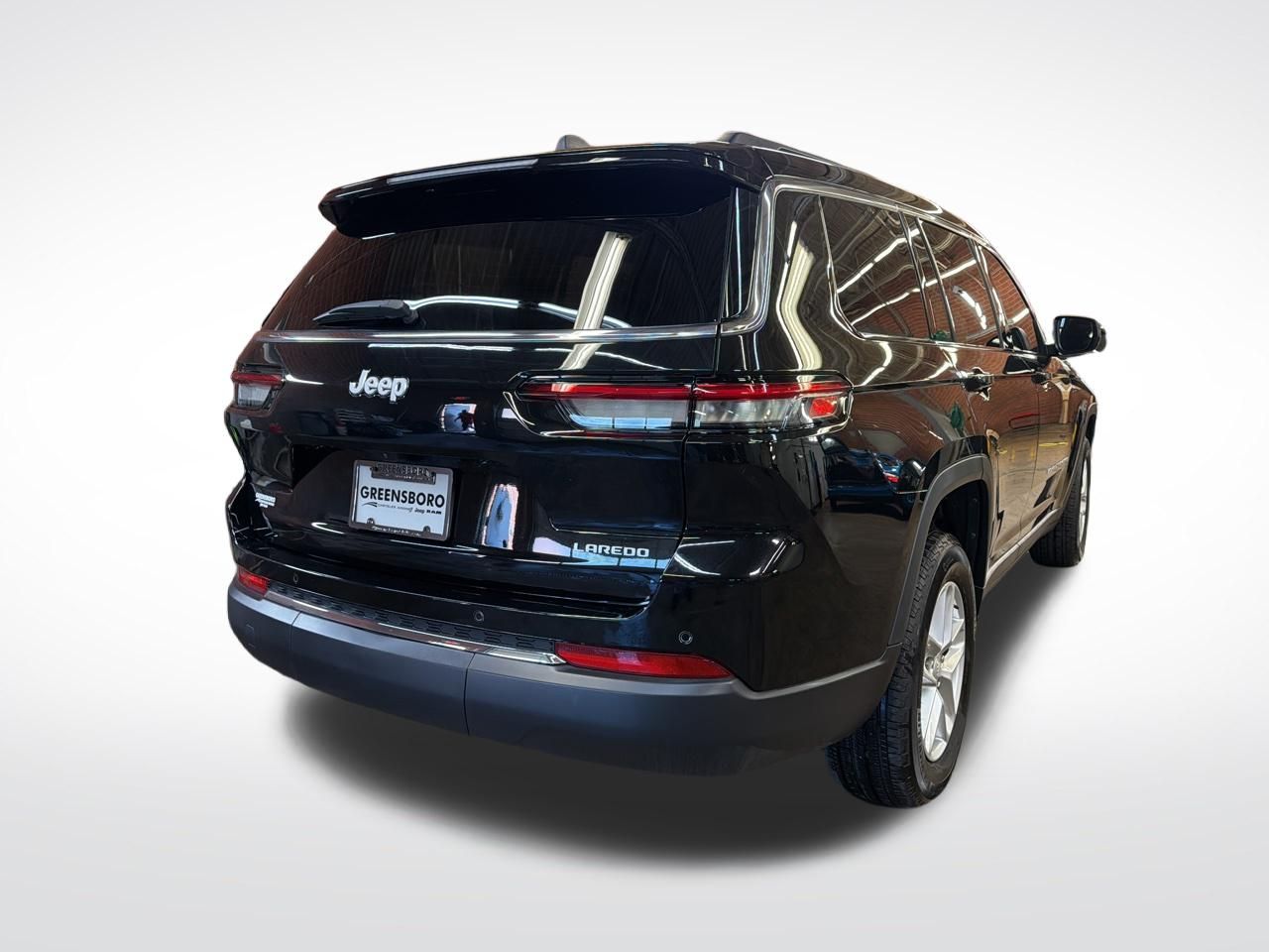 View vehicle photo 6