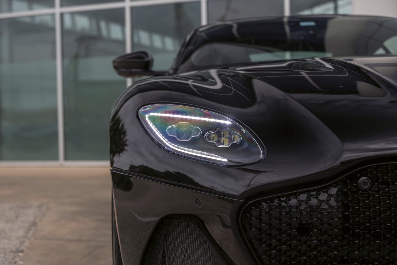 Used Car 2019 Aston Martin Dbs  Superleggera For Sale Under $230,000 In Austin, Texas