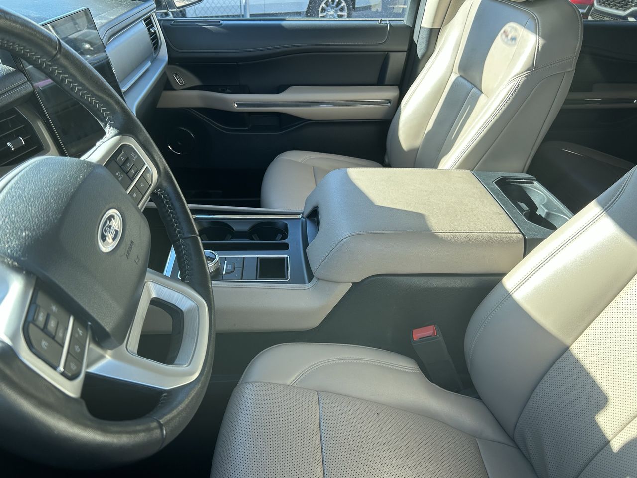 used 2024 Ford Expedition Max car, priced at $30,600