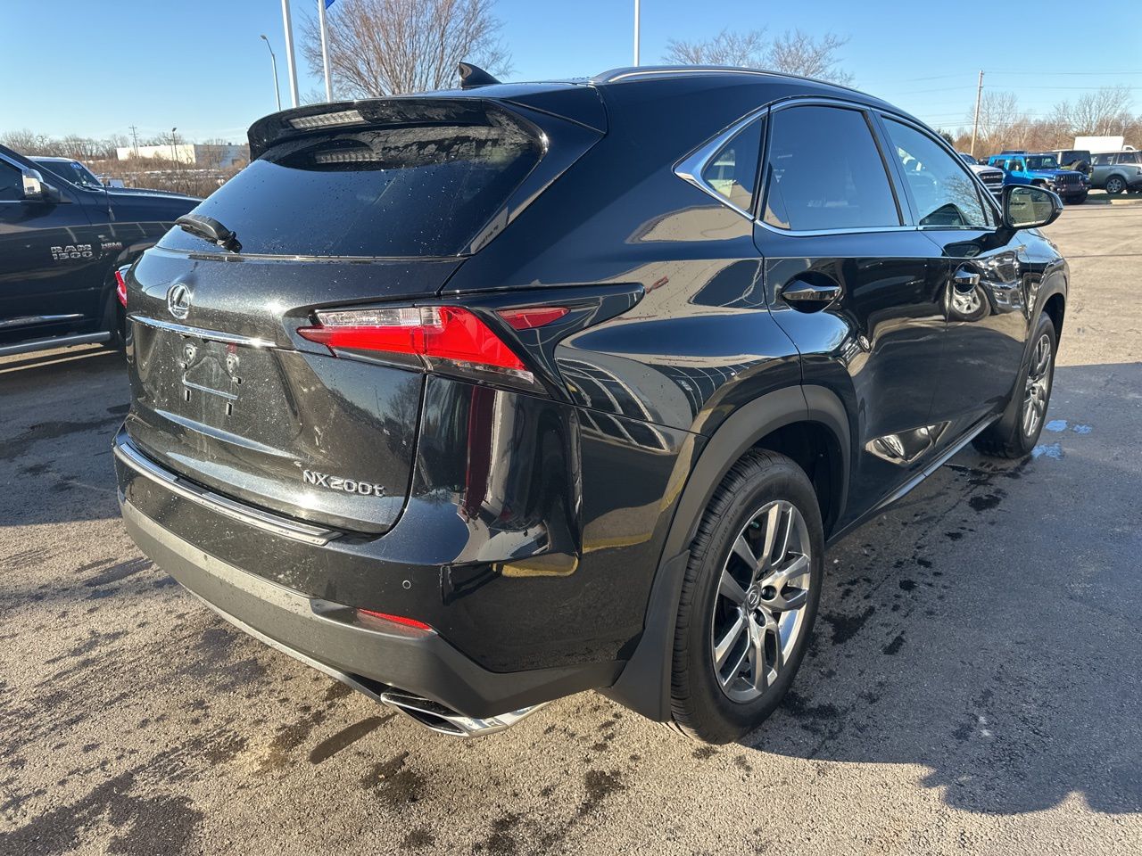 2017 Lexus NX 200t 7