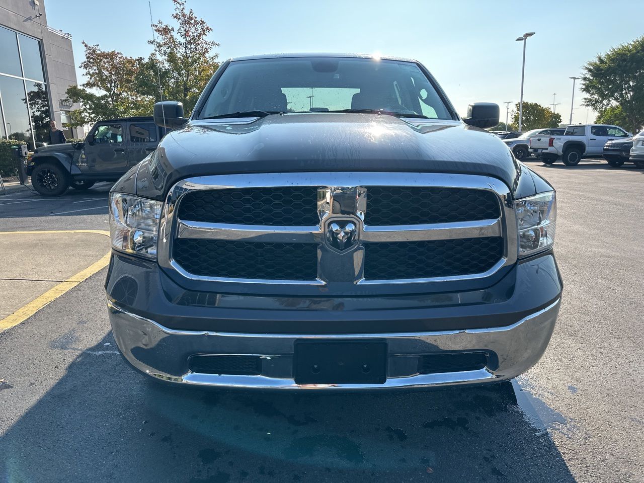 2023 Ram 1500 Classic SLT 2