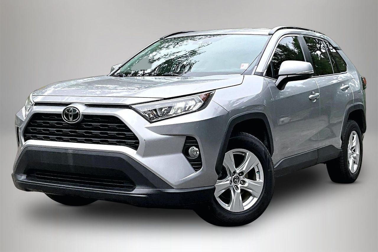 Silver Sky Metallic 2020 Toyota RAV4 SUV / Crossover Front-Wheel Drive 8-Speed Automatic