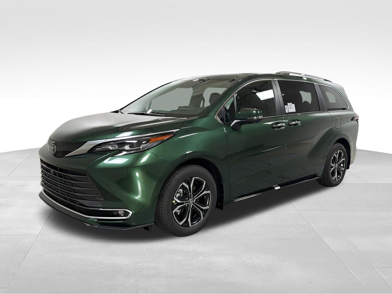 Cypress 2026 Toyota Sienna Platinum 7-Passenger AWD Minivan All-Wheel Drive Continuously Variable Transmission