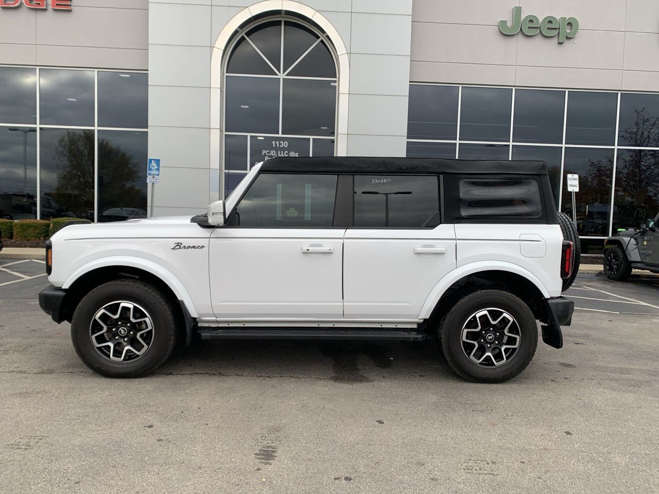 2021 Ford Bronco Outer Banks 6