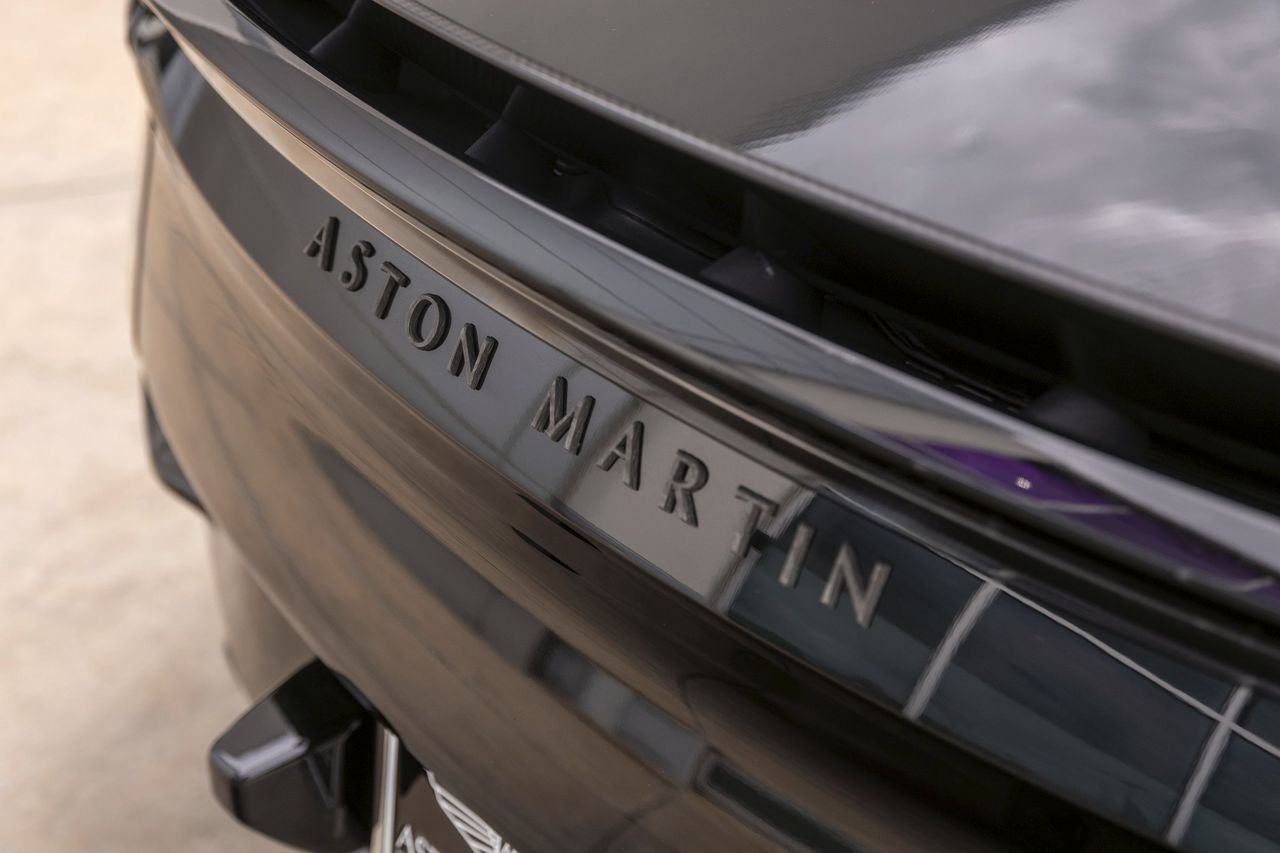 Used Car 2019 Aston Martin Dbs  Superleggera For Sale Under $230,000 In Austin, Texas