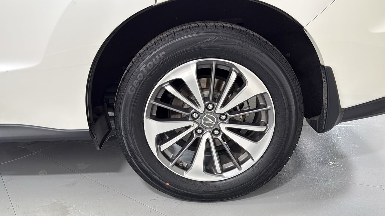 Used 2017  Acura Advance Package image 23
