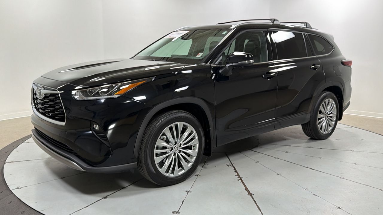 2026 Toyota Highlander Platinum AWD