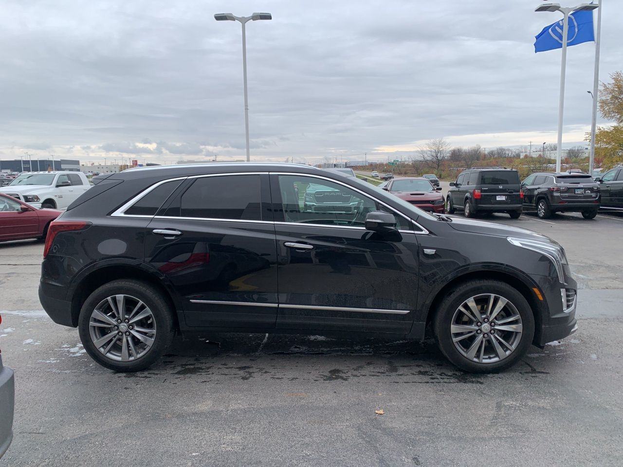 2020 Cadillac XT5 Premium Luxury 2