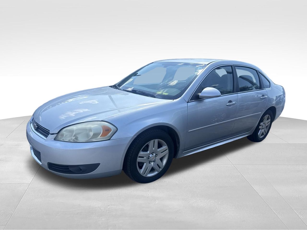 Silver Ice Metallic 2011 Chevrolet Impala Sedan Front-Wheel Drive 4-Speed Automatic Overdrive