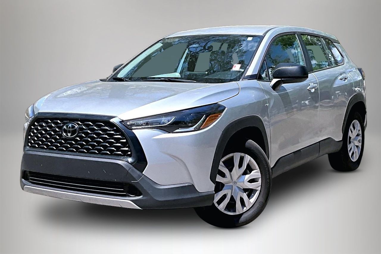 Silver 2023 Toyota Corolla Cross L FWD SUV / Crossover Front-Wheel Drive Continuously Variable Transmission