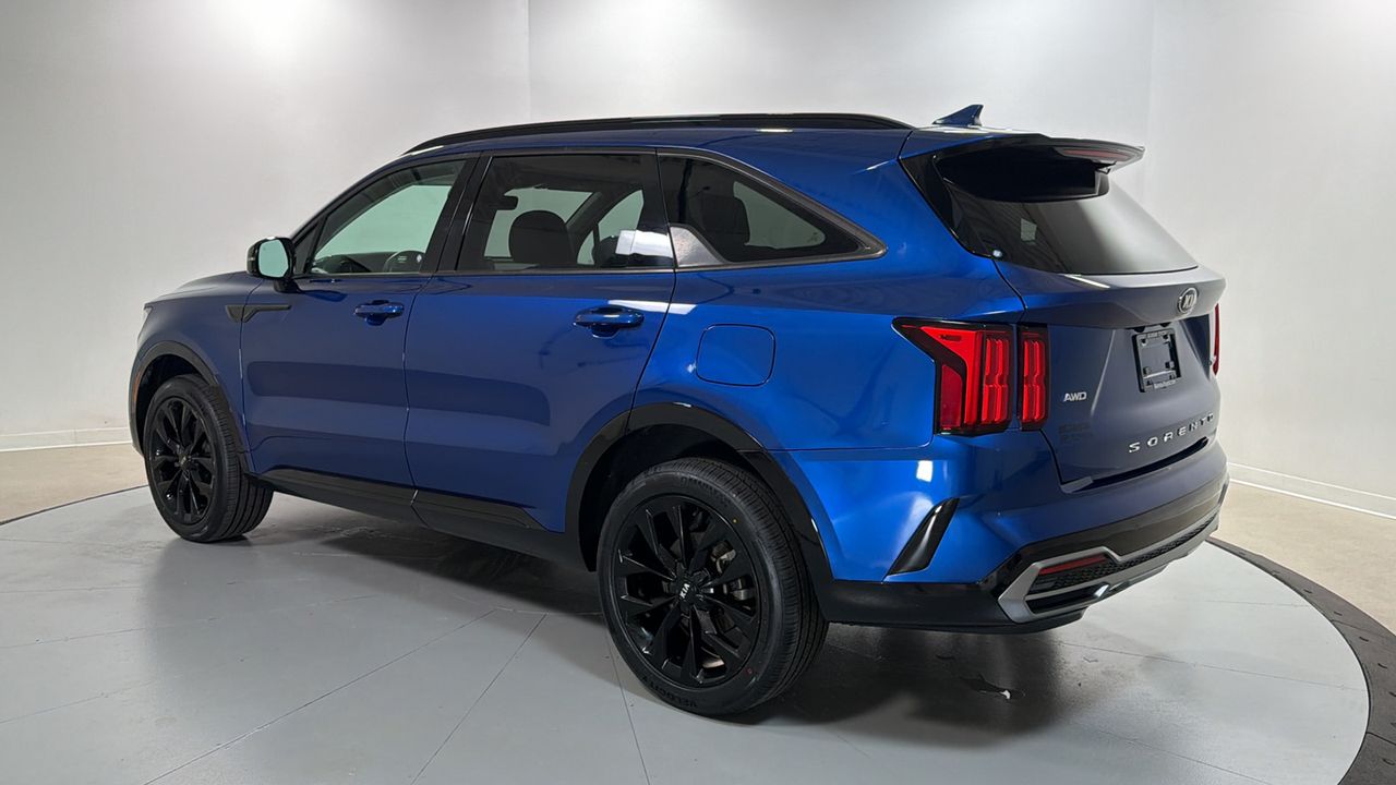 Used 2021 Blue Kia SX image 7