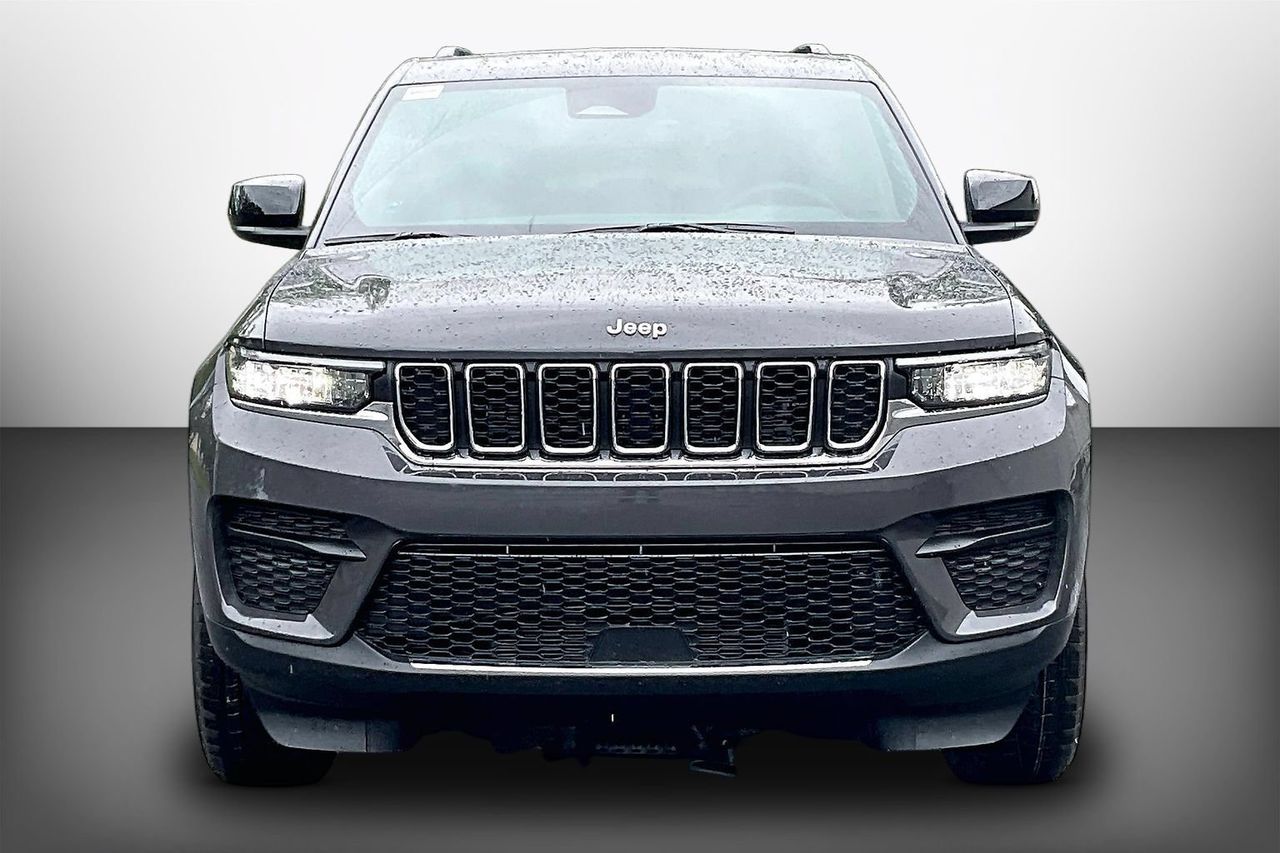 New 2026 Gray Jeep Laredo image 3