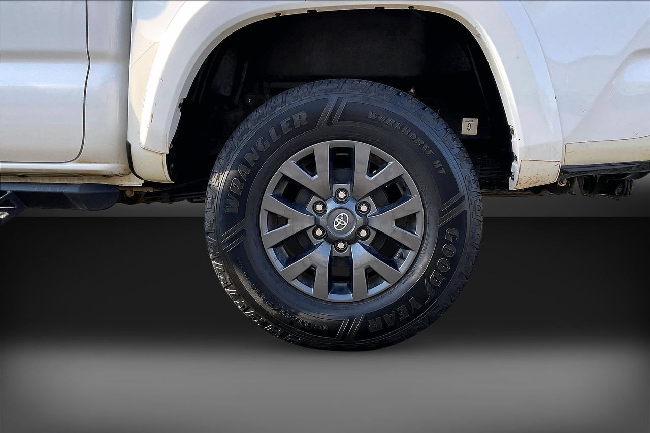 Certified Used 2023 White Toyota SR5 image 34