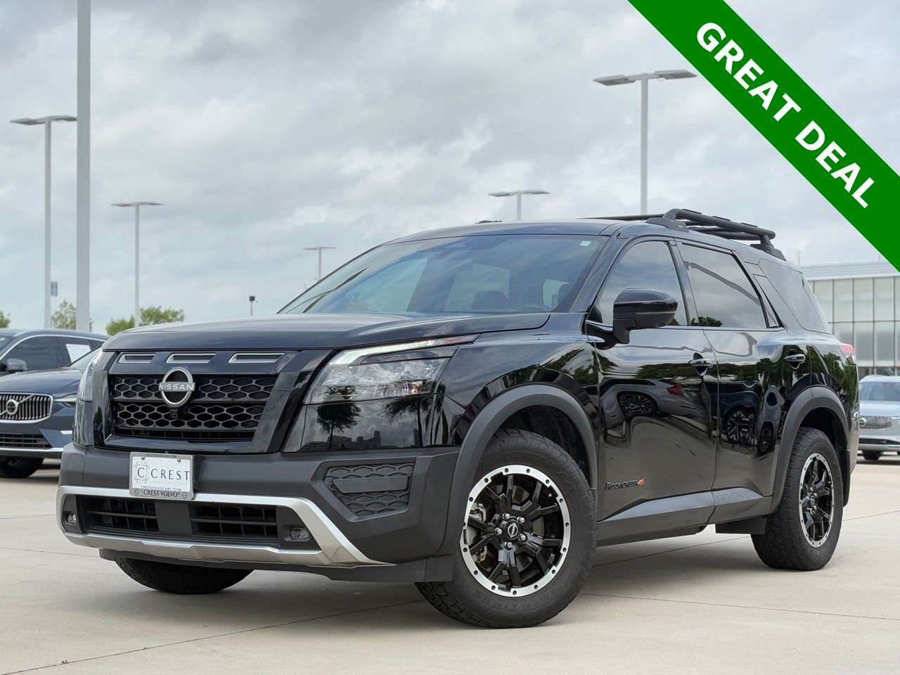 View vehicle photo 2