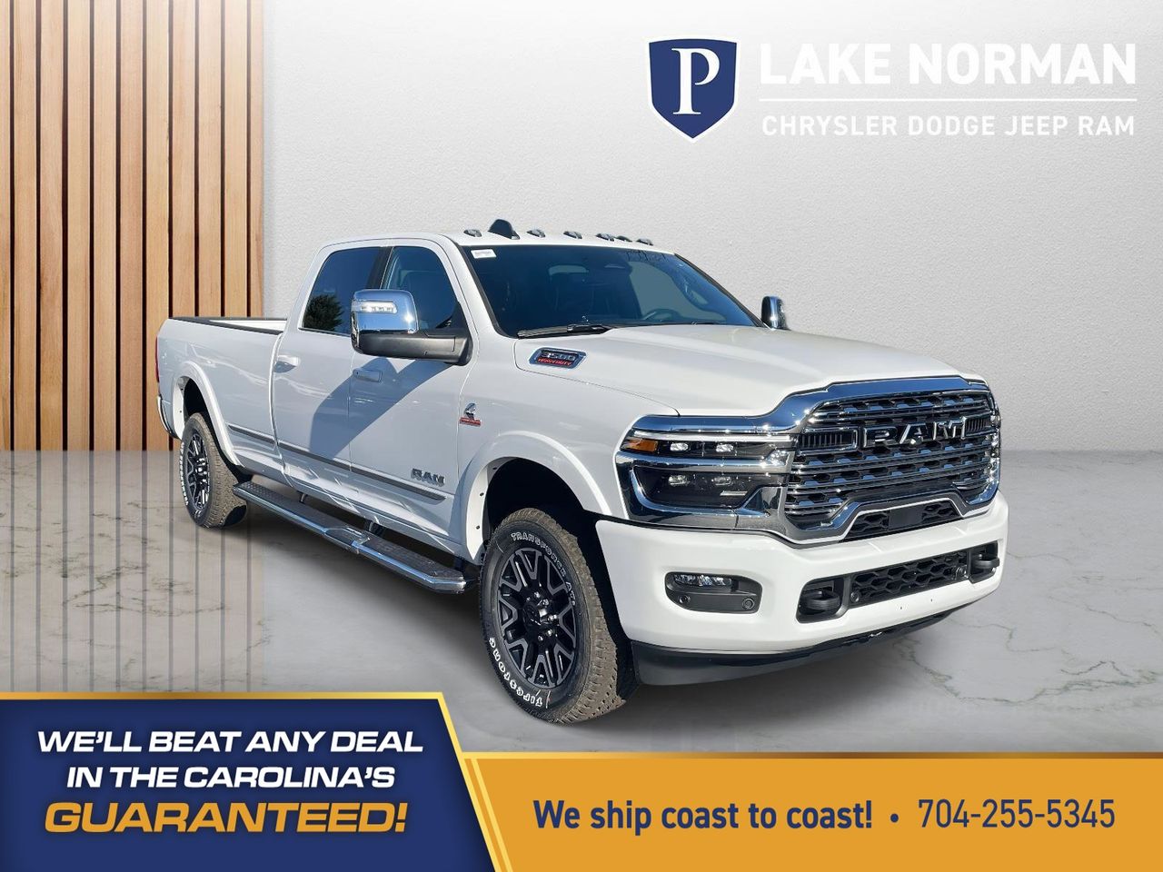 Bright White Clearcoat 2026 RAM 3500 Pickup Truck Four-Wheel Drive 8-Speed Automatic