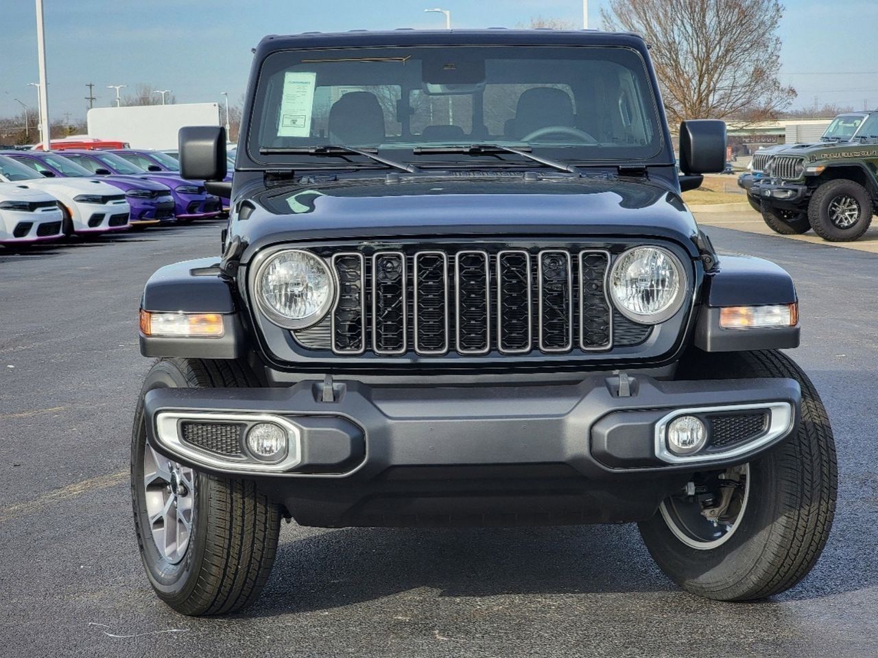 2024 Jeep Gladiator Sport 2