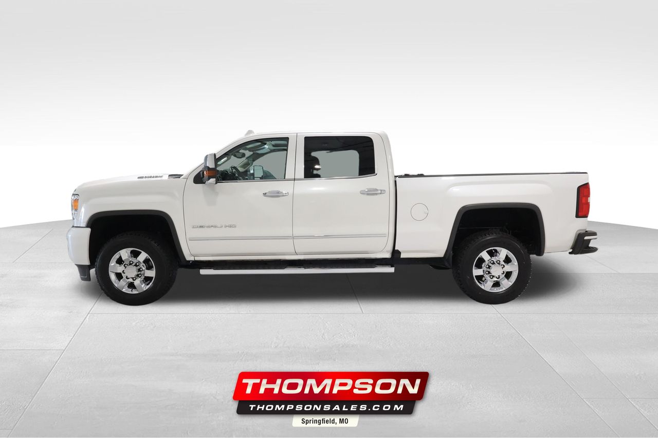 2018 GMC Sierra 3500HD Denali Crew Cab LB DRW 4WD