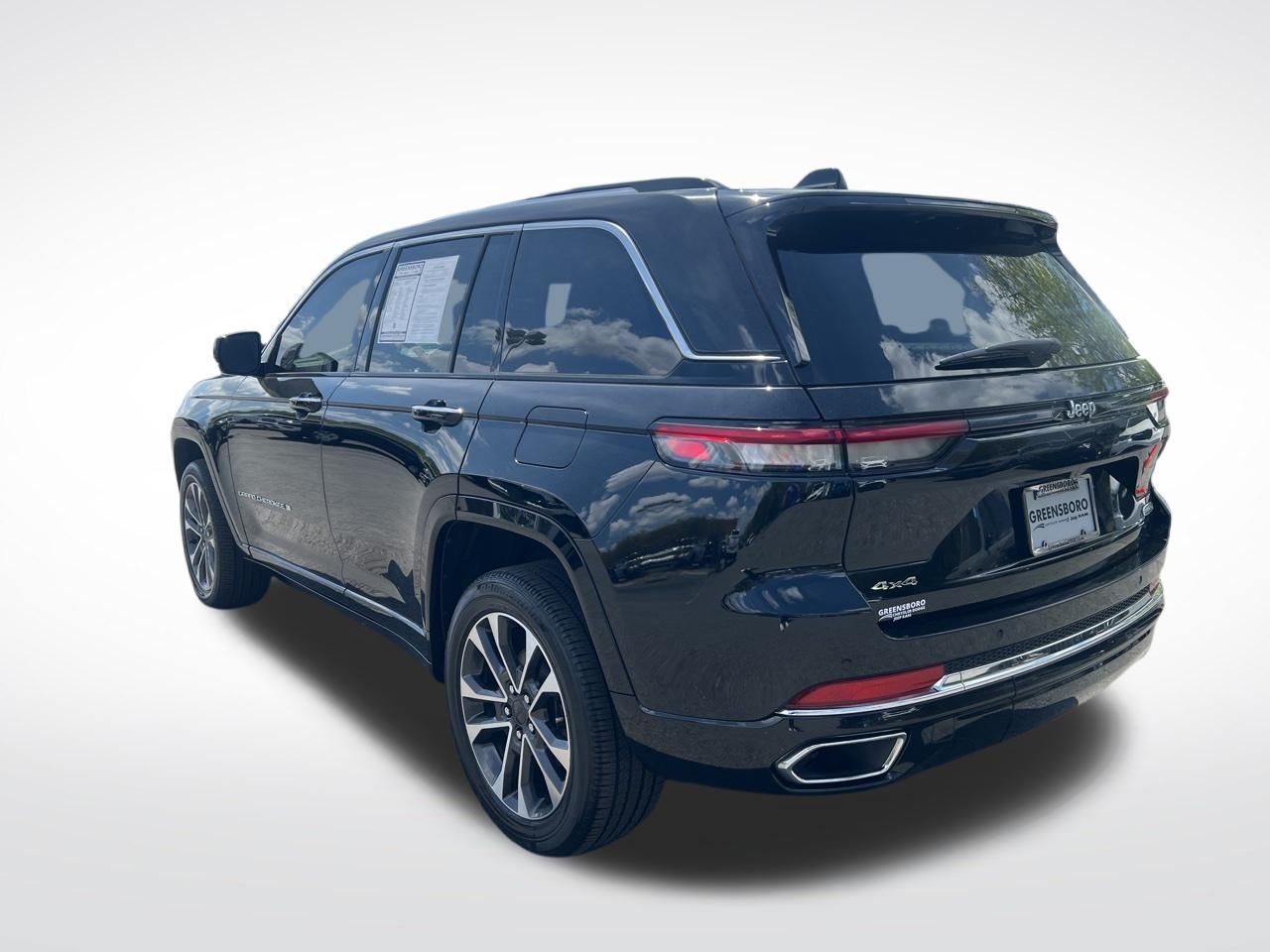 View vehicle photo 3