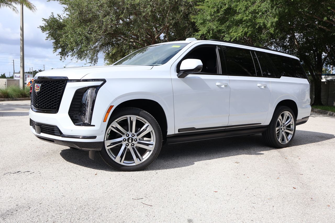 Vibrant White Tricoat 2026 Cadillac Escalade ESV SUV / Crossover Four-Wheel Drive 