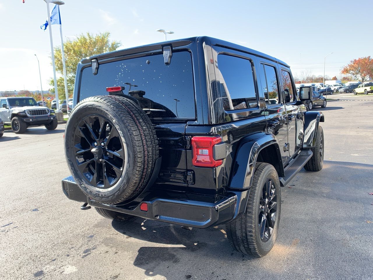 2021 Jeep Wrangler Unlimited Sahara High Altitude 3