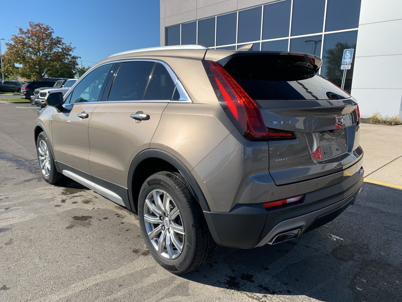 2020 Cadillac XT4 Premium Luxury 5