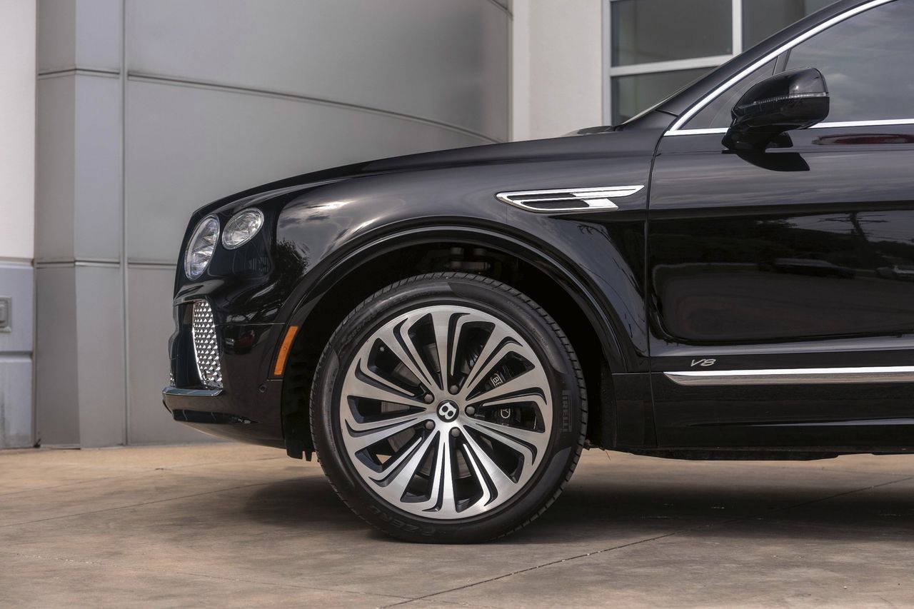 Used Car 2021 Bentley Bentayga  V8 For Sale Under $130,000 In Austin, Texas