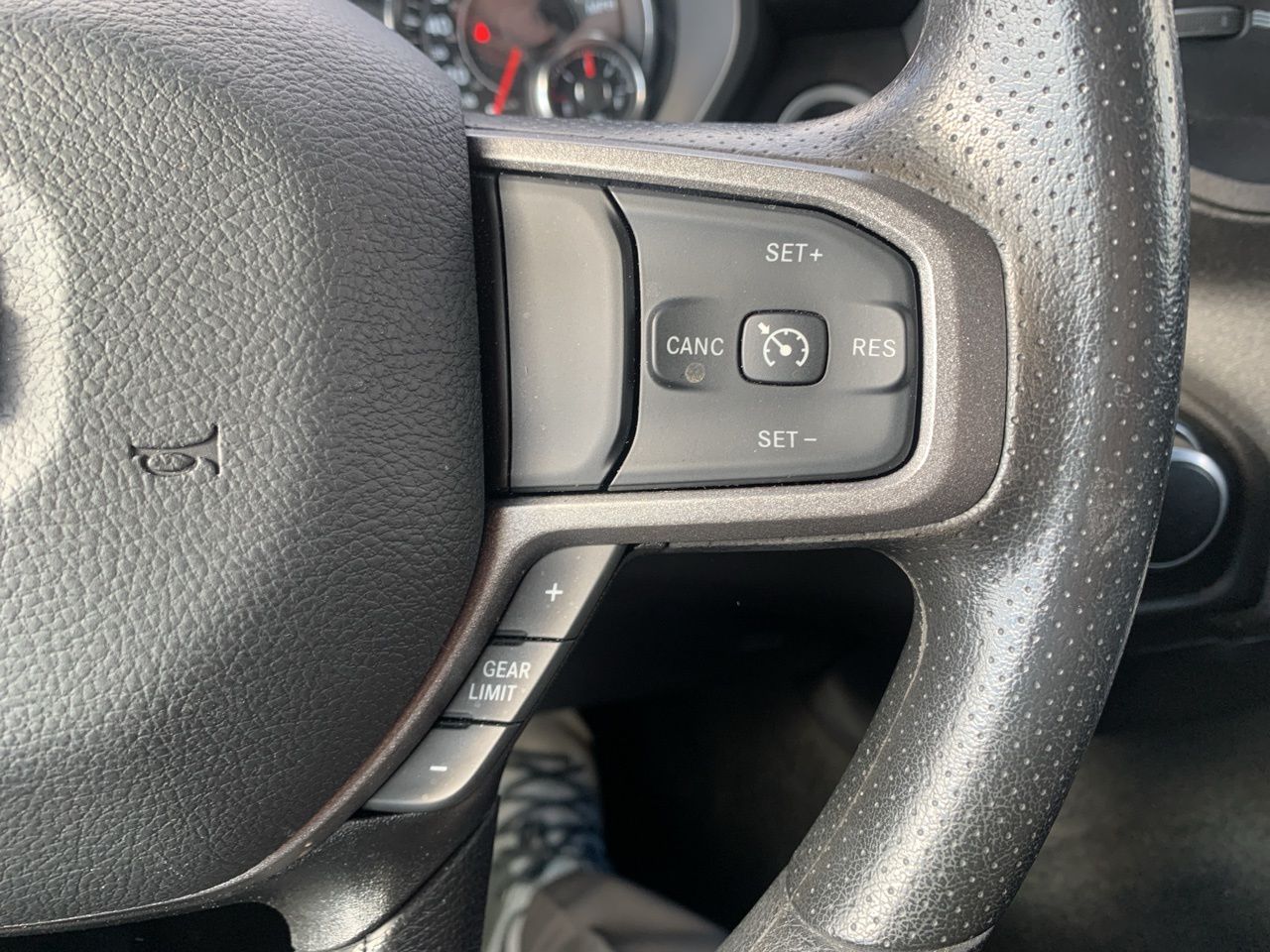 2023 Ram 1500 Tradesman 18