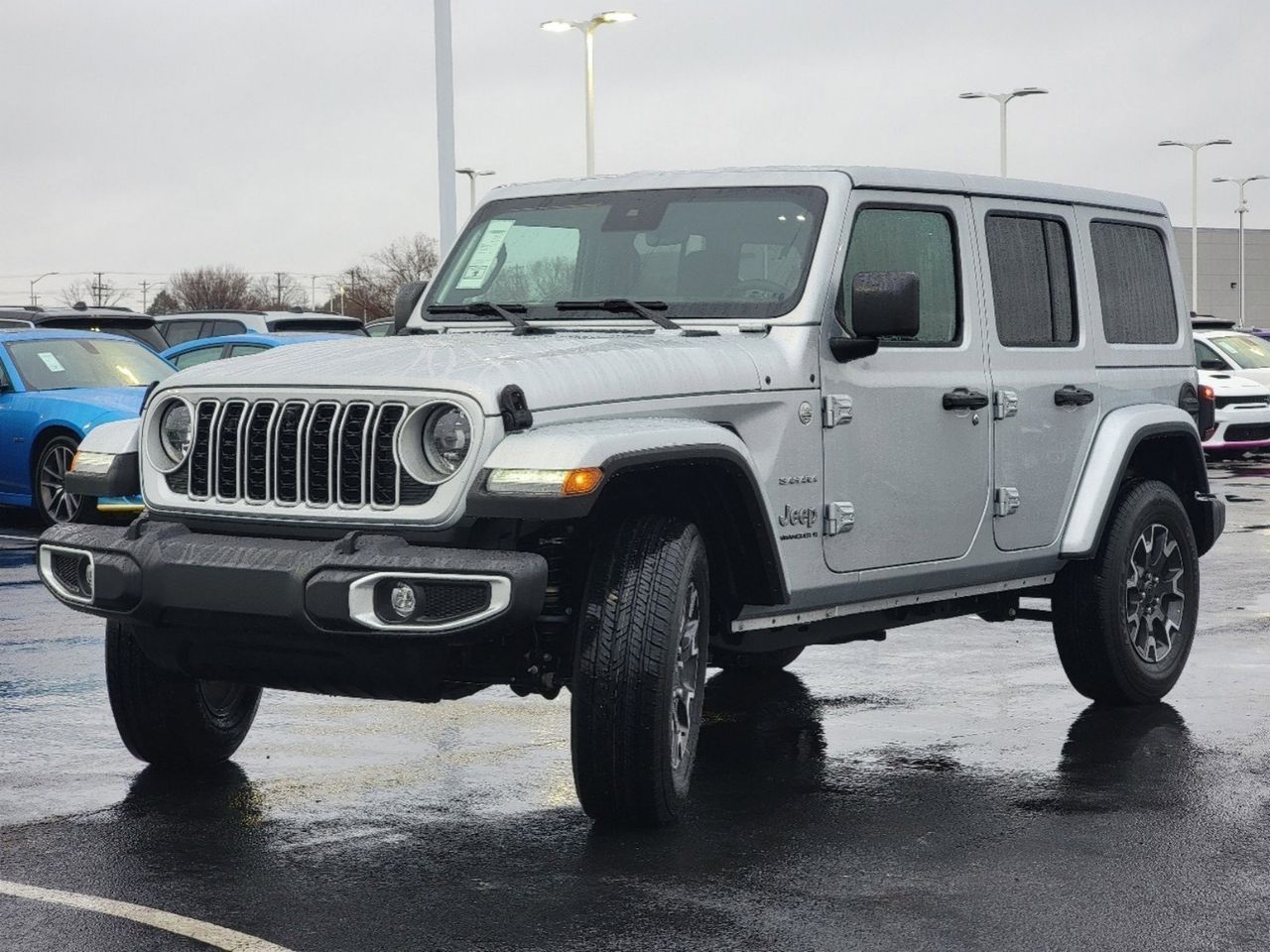 2024 Jeep Wrangler Sahara 10