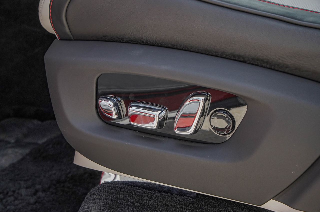 Used Car 2024 Rolls-royce Cullinan  Black Badge For Sale Under $430,000 In Austin, Texas