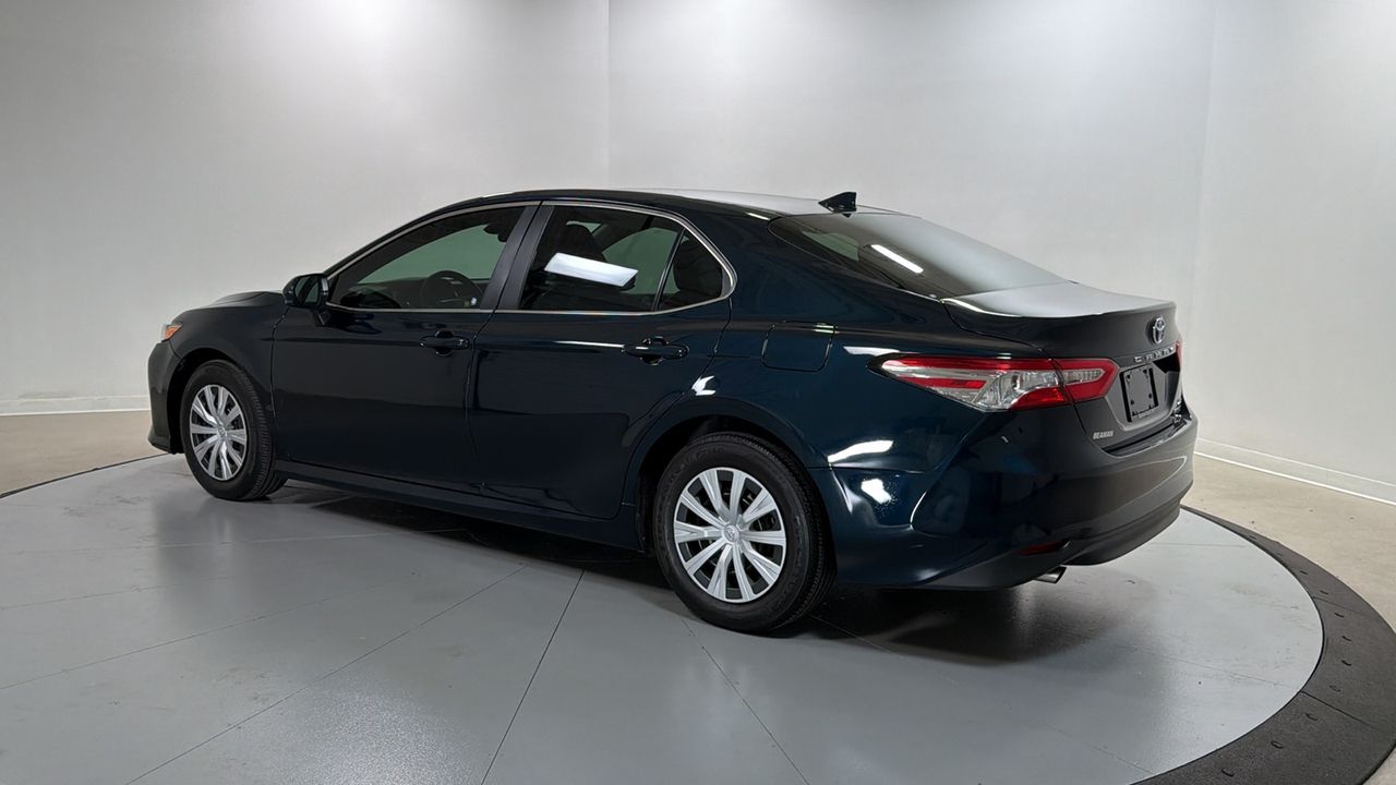 Used 2020 Blue Toyota LE image 15