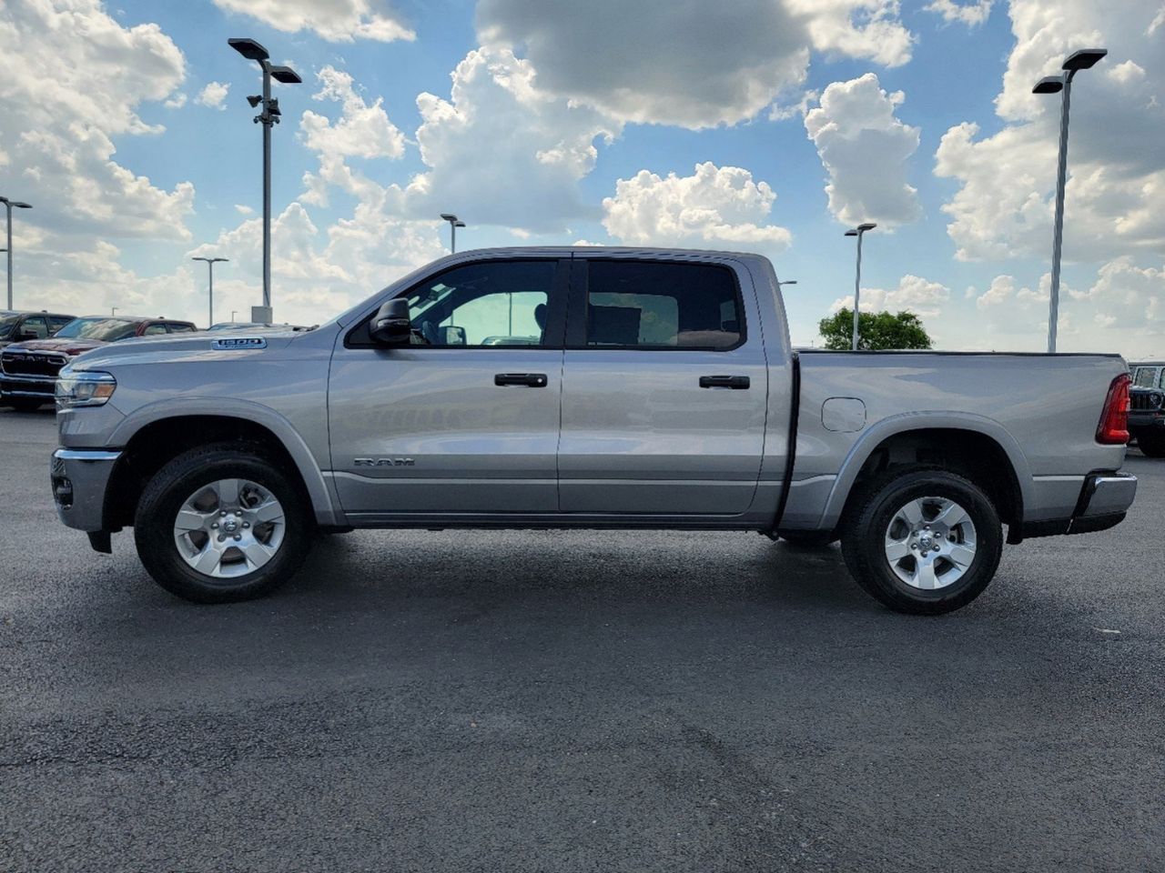 2025 Ram 1500 Big Horn/Lone Star 4