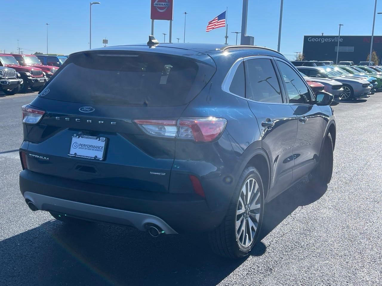 2020 Ford Escape Titanium Hybrid 3